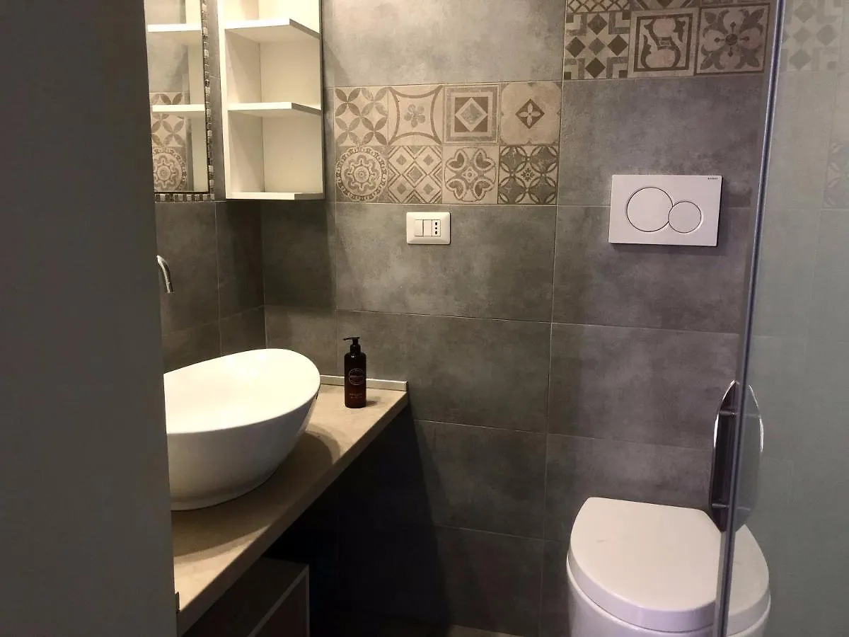 Relstay - Porta Venezia - Studio Milão